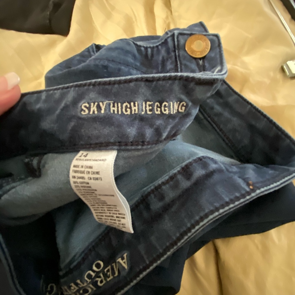 American Eagle Outfitters jeans - Picture 5 of 6